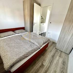Zadar, Bili brig, 73.35m2, moderan stan s dva balkona