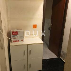 ZADAR, BILI BRIG - Poslovni prostor 