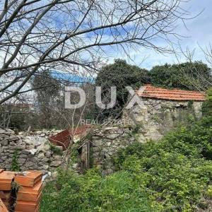 ZADAR, BOKANJAC - Starina sa građevinskim zemljištem 307m²