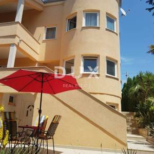 ZADAR, BORIK - Mediteranska vila u elitnom dijelu Zadra