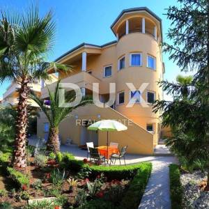 ZADAR, BORIK - Mediteranska vila u elitnom dijelu Zadra
