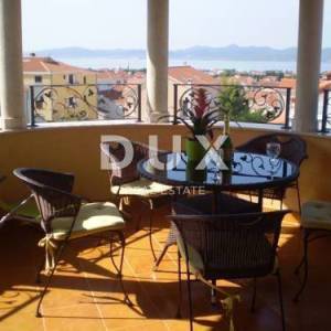 ZADAR, BORIK - Mediteranska vila u elitnom dijelu Zadra