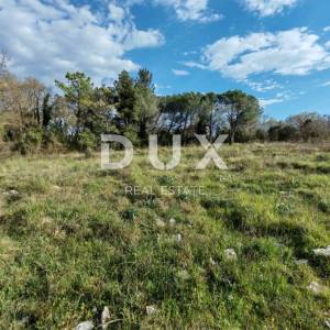 ZADAR, BRIŠEVO - Predivno građevinsko zemljište u mirnom prirodnom okruženju! 1451 m2!