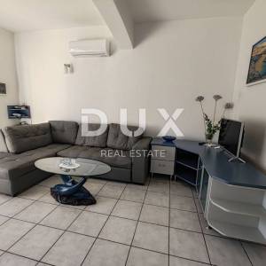 ZADAR, BRODARICA - Apartmanska kuća prvi red do mora