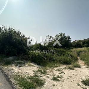 ZADAR, CRVENE KUĆE - Građevinsko zemljište 1830m²