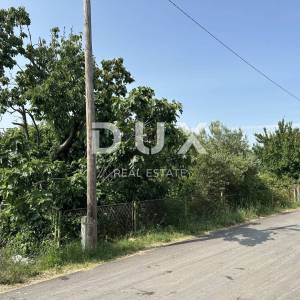 ZADAR, CRVENE KUĆE - Građevinsko zemljište 1830m²