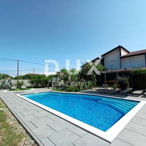 ZADAR, DEBELJAK - Prekrasna vila s bazenom 