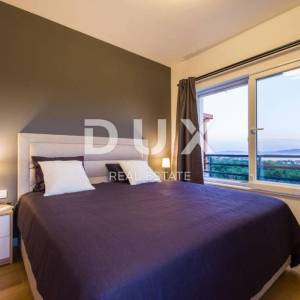 ZADAR, DIKLO - Luksuzna vila s bazenom i pogledom na more
