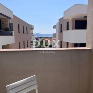 ZADAR, DIKLOVAC – Dvosobni stan 59,6 m² s 2 parkirna mjesta i pogledom!