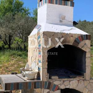 ZADAR, DRAGE - Prekrasna apartmanska vila s bazenom