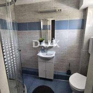 ZADAR, GORNJI KARIN - Apartmanska kuća s 5 stambenih jedinica