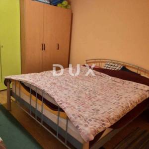 ZADAR, GORNJI KARIN - Katnica s tri apartmana u blizini mora