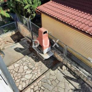 ZADAR, GORNJI KARIN - Katnica s tri apartmana u blizini mora