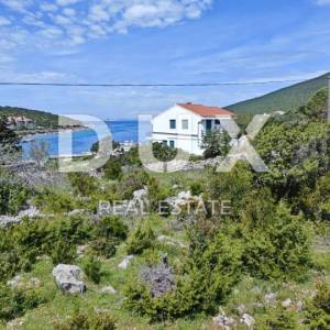 ZADAR, IST - Građevinsko zemljište 1. red do mora!