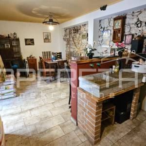 ZADAR – Jedinstvena stoljetna kuća, 20m od mora
