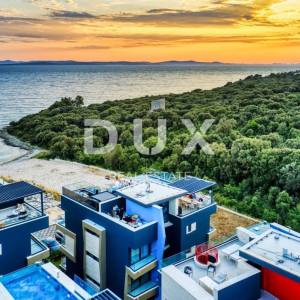 ZADAR, KOŽINO - Luksuzni penthouse pokraj mora
