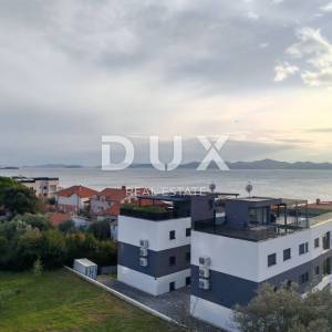 ZADAR, KOŽINO - Penthouse na 90m od mora 
