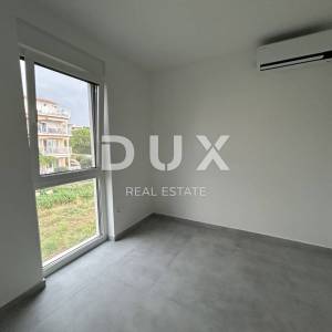 ZADAR, KOŽINO - Penthouse na 90m od mora 