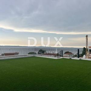 ZADAR, KOŽINO - Penthouse na 90m od mora 