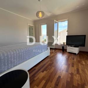 ZADAR, KOŽINO - Predivna vila s bazenom 100 m od mora