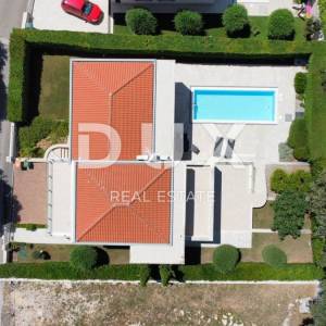 ZADAR, KOŽINO - Predivna vila s bazenom 100 m od mora