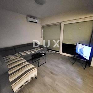 ZADAR, KOŽINO - Stan u prizemlju - 40 metara od mora!