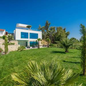 ZADAR, LJUBAČ - Luksuzna vila 1. red do mora
