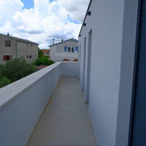 ZADAR, MASLENICA - Očaravajuća kamena vila s bazenom u blizini mora