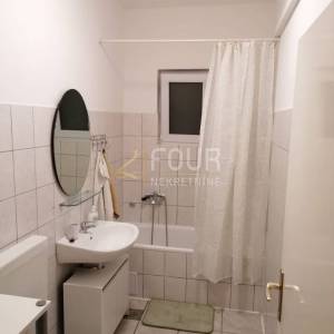 Zadar, Maslenica, samostojeća kuća, 179m2, pogled na more