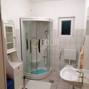 Zadar, Maslenica, samostojeća kuća, 179m2, pogled na more