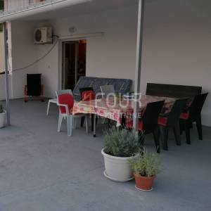Zadar, Maslenica, samostojeća kuća, 179m2, pogled na more