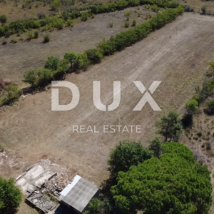 ZADAR, MURVICA - Građevinsko zemljište na mirnoj lokaciji! - 650m²