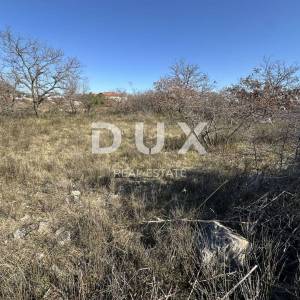 ZADAR, MURVICA - Građevinsko zemljište - 723m²