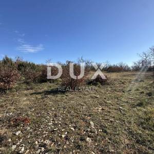 ZADAR, MURVICA - Građevinsko zemljište 650m² - Pravilan oblik - Pristupni put