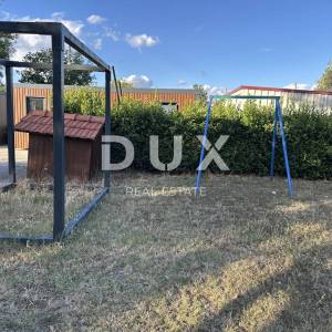 ZADAR, MURVICA - Kuća na građevinskom zemljištu 1680m² - Top lokacija!