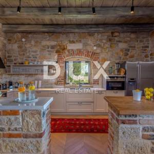 ZADAR, MURVICA - Luksuzna vila s bazenom