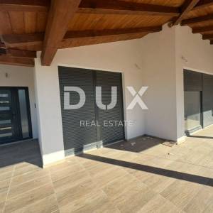ZADAR, MURVICA - Moderna dvojna kuća - 241m² NOVOGRADNJA