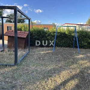 ZADAR, MURVICA – Uređeno zemljište na top lokaciji!