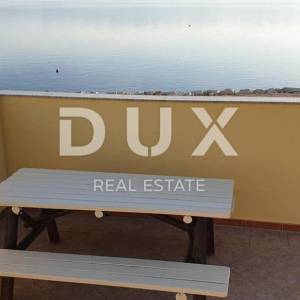 ZADAR, NIN - apartmanska kuća uz plažu