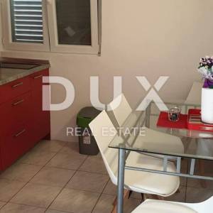 ZADAR, NIN - apartmanska kuća uz plažu