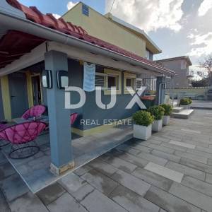 ZADAR, NIN - Apartmanska kuća 1. red do mora