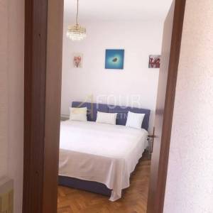 Zadar, Nin - okolica, samostojeća kuća s 4 apartmana, 100m od mora
