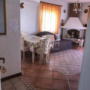 Zadar, Nin - okolica, samostojeća kuća s 4 apartmana, 100m od mora