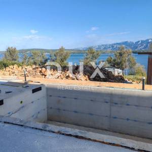 ZADAR, NOVIGRAD - Vila iz snova s pogledom na more u Novigradu! 