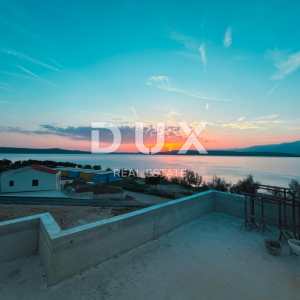 ZADAR, NOVIGRAD - Vila iz snova s pogledom na more u Novigradu! 