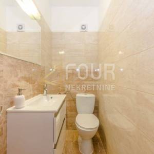 Zadar - okolica, kuća s bazenom, 150m2, pogled na more