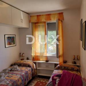 ZADAR, PAKOŠTANE - Dvoetažni apartman s predivnim pogledom 