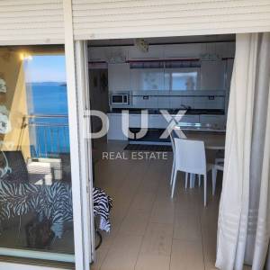 ZADAR, PAKOŠTANE - Dvoetažni apartman s predivnim pogledom 
