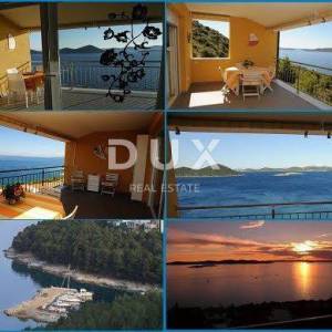 ZADAR, PAKOŠTANE - Dvoetažni apartman s predivnim pogledom 