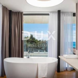 ZADAR, PETRČANE - Luksuzna vila s bazenom 50 m od mora